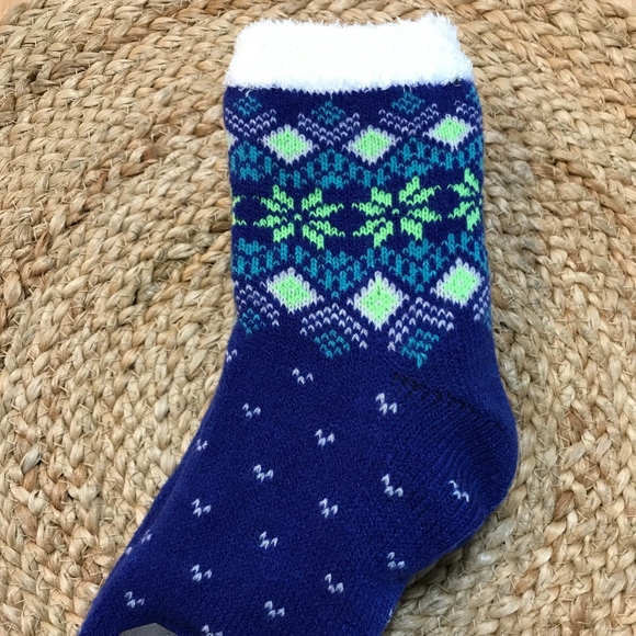 Field & Stream Other - Field & Stream Cozy Cabin Socks (Youth)-NWT